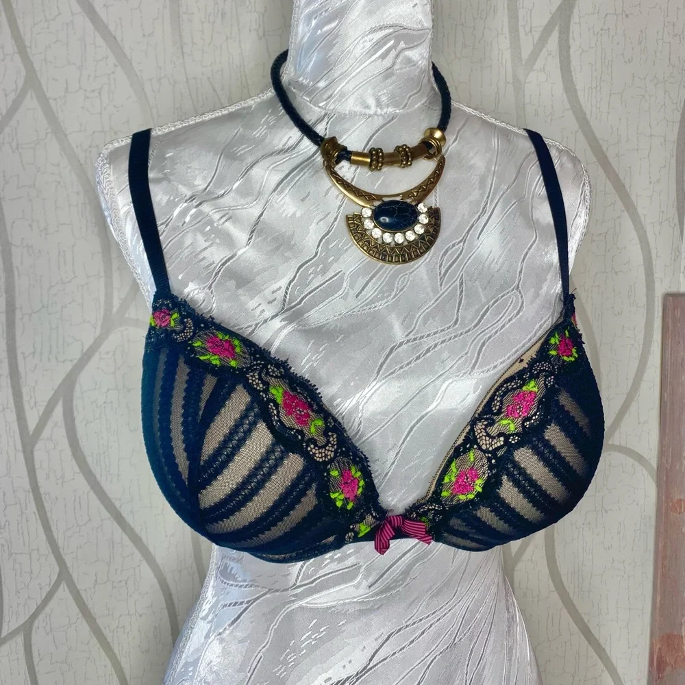 🌷 La Senza 🌷 Bombshell Hello Sugar Add 2 Cups Wireless Bra - Picture 4 of 9